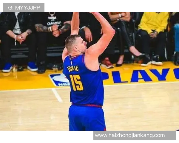 湖人对决热火G3上半场精彩回顾与战术分析