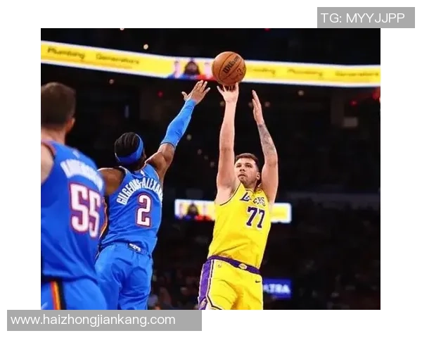 一月十二日湖人对阵雷霆精彩比赛视频回顾与分析